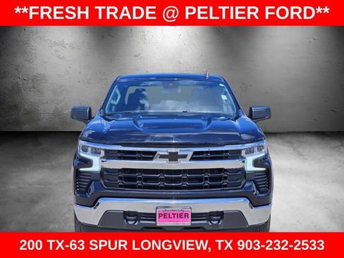 Used 2023 Chevrolet Silverado 1500 LT AWD/4WD image 2