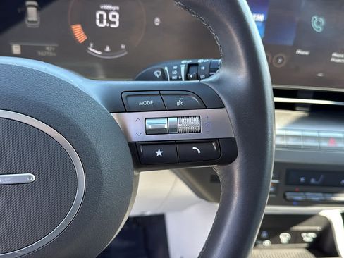 Used 2024 Hyundai Kona SEL image 16