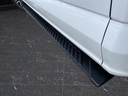 Certified 2022 Ford F150 XLT w/ Equipment Group 302A High image 45