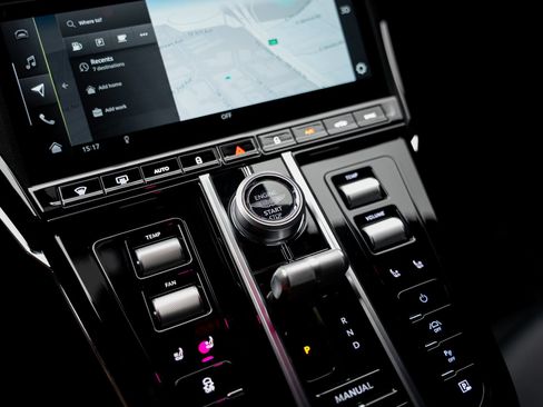 Used 2025 Aston Martin V8 Vantage Coupe RWD image 49