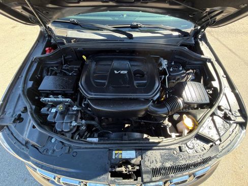 Used 2017 Jeep Grand Cherokee Limited image 25