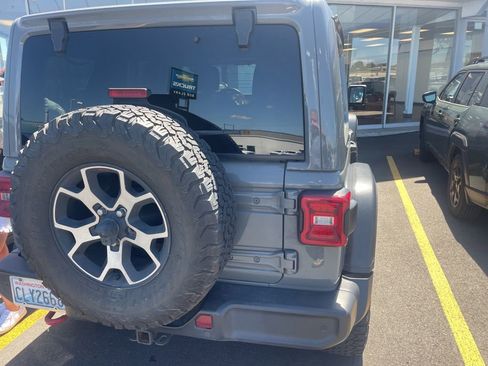 Used 2021 Jeep Wrangler Unlimited Rubicon w/ Safety Group AWD/4WD image 9