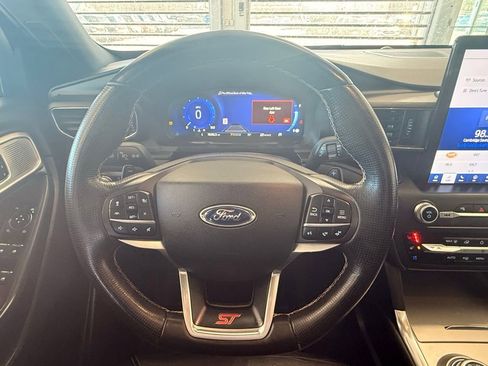 Used 2020 Ford Explorer ST w/ Premium Technology Package image 28