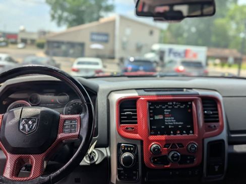 Used 2019 RAM 1500 Big Horn AWD/4WD image 24