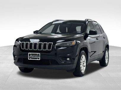 Used 2019 Jeep Cherokee Latitude w/ Popular Appearance Group