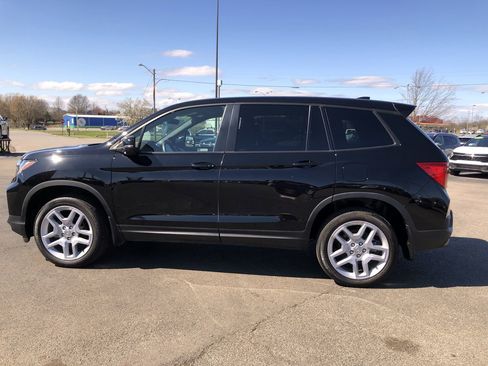 Used 2024 Honda Passport EX-L image 3