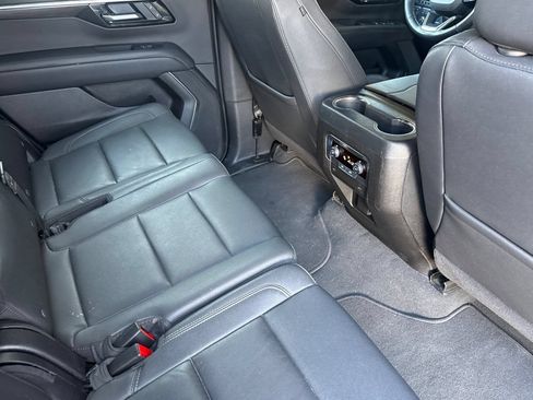 Used 2025 Chevrolet Tahoe LT AWD/4WD image 18