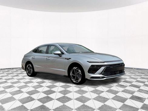 New 2026 Hyundai Sonata SEL FWD image 15