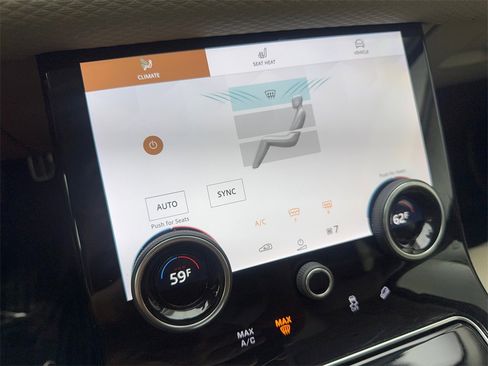 Used 2022 Land Rover Range Rover Velar R-Dynamic S image 67