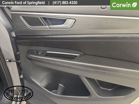 Used 2024 Volkswagen Atlas Cross Sport SE image 14