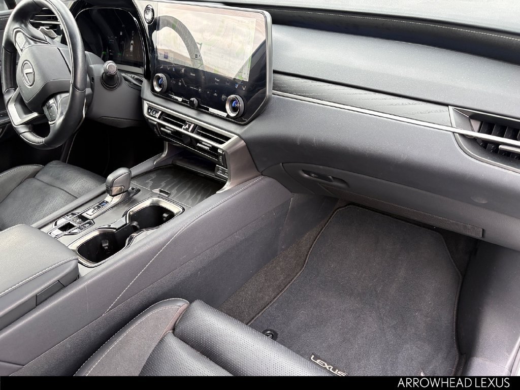 Used 2026 Lexus RX 450h AWD w/ Convenience Package image 11
