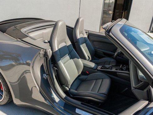 Used 2021 Porsche 911 Carrera S image 50