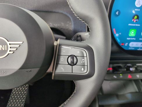 Certified 2025 MINI Cooper Countryman SE AWD/4WD image 24