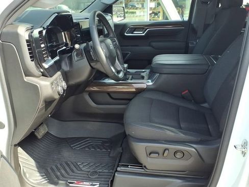 Used 2025 Chevrolet Silverado 1500 RST w/ Z71 Off-Road Package image 16