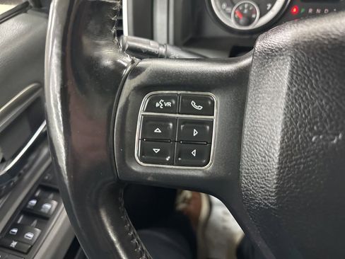 Used 2014 RAM 1500 Classic SLT image 33