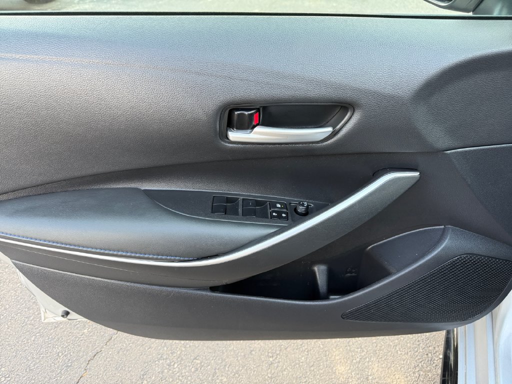Used 2022 Toyota Corolla SE FWD image 25