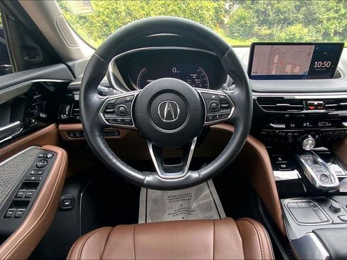 Used 2024 Acura MDX SH-AWD w/ Advance Package image 5