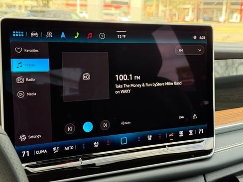 New 2026 Volkswagen Tiguan SEL R-Line AWD/4WD image 21