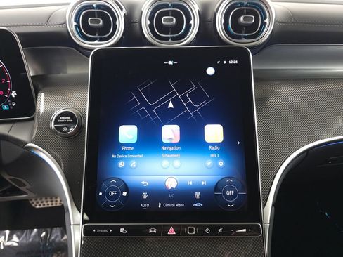 Certified 2026 Mercedes-Benz GLC 300 4MATIC image 17