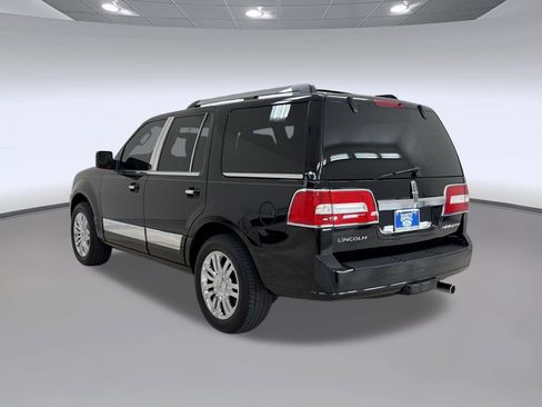 Used 2007 Lincoln Navigator 2WD image 3