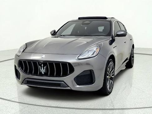 Used 2023 Maserati Grecale GT AWD/4WD image 3
