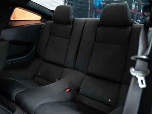 Used 2014 Ford Mustang GT RWD image 19
