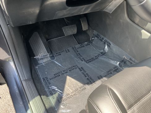 Used 2026 Honda CR-V EX-L image 18
