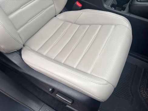 Used 2024 Honda CR-V EX-L image 27