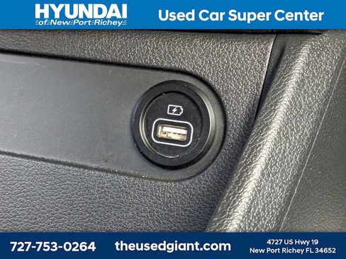 Used 2023 Hyundai Santa Fe SEL AWD/4WD image 31