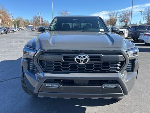 New 2025 Toyota Tacoma TRD Off-Road AWD/4WD image 2