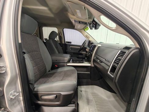 Used 2018 RAM 1500 Big Horn AWD/4WD image 27