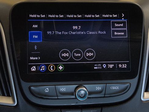 Used 2023 Chevrolet Malibu LS FWD image 25