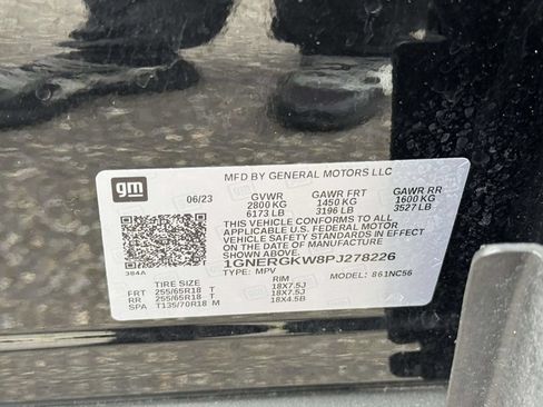 Used 2023 Chevrolet Traverse LT FWD image 22