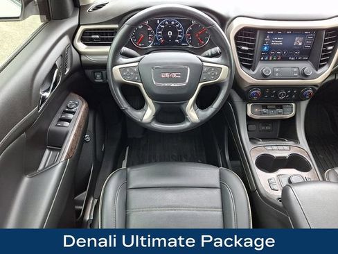 Used 2021 GMC Acadia Denali w/ Denali Ultimate Package AWD/4WD image 3