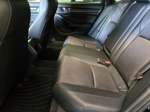 Used 2020 Honda Accord Sport image 12