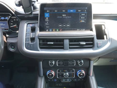 Used 2021 GMC Yukon SLT w/ SLT Luxury Package AWD/4WD image 8