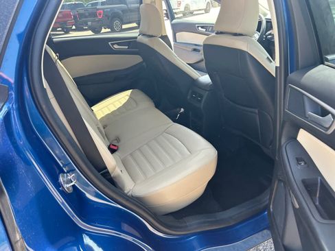 Used 2024 Ford Edge SEL w/ Convenience Package AWD/4WD image 18