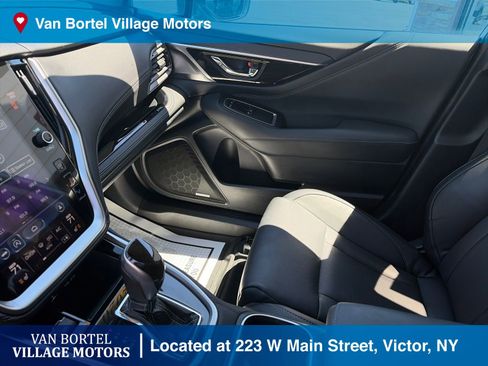 Used 2020 Subaru Outback Limited AWD/4WD image 24