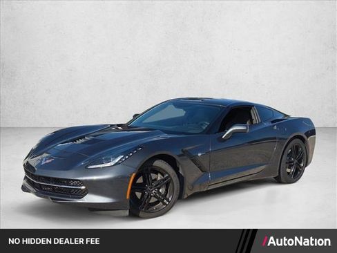 Used 2017 Chevrolet Corvette Stingray Coupe w/ 1LT RWD image 1