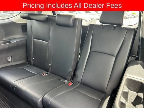 Used 2024 Toyota Grand Highlander AWD image 15