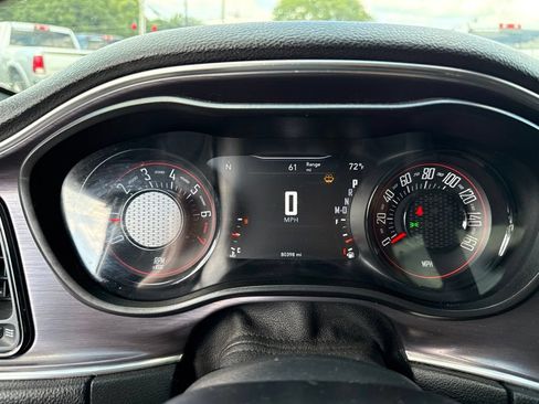 Used 2018 Dodge Challenger SXT w/ Blacktop Package RWD image 33