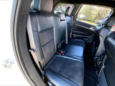 Used 2021 Jeep Grand Cherokee Laredo X image 19