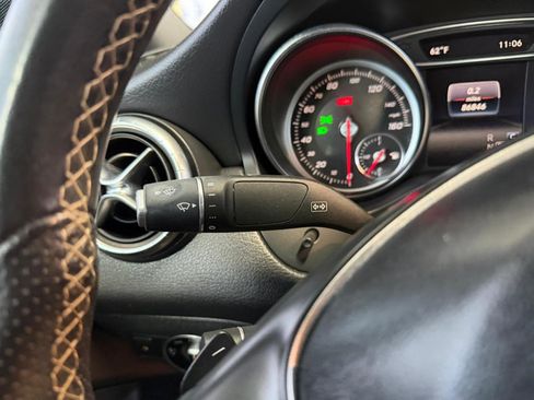 Used 2018 Mercedes-Benz CLA 250 w/ Premium Package image 35
