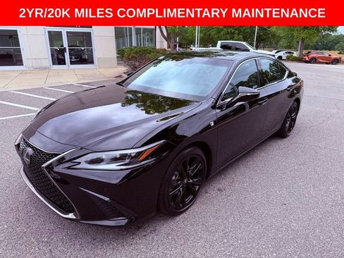 Used 2024 Lexus ES 300h F Sport FWD image 3