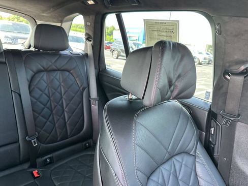 Used 2025 BMW X5 xDrive50e w/ M Sport Package AWD/4WD image 14