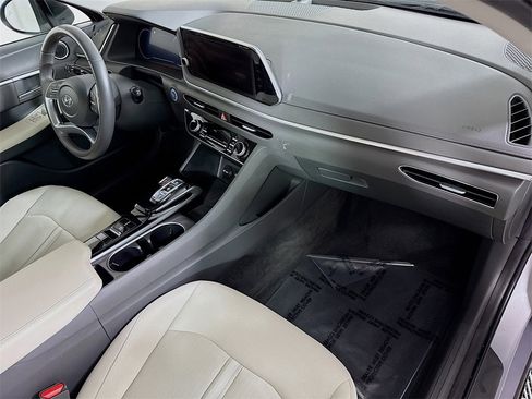 Certified 2023 Hyundai Sonata SEL w/ Convenience Package image 32