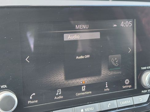 Used 2025 Nissan Pathfinder SV AWD/4WD image 20