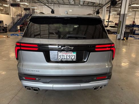 Used 2026 Chevrolet Traverse LT w/ Driver Confidence Package FWD image 15