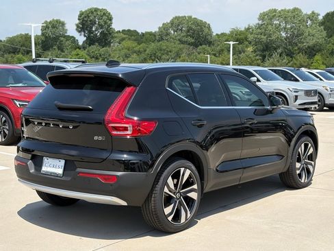 New 2025 Volvo XC40 B5 Plus w/ Protection Package Premier image 4