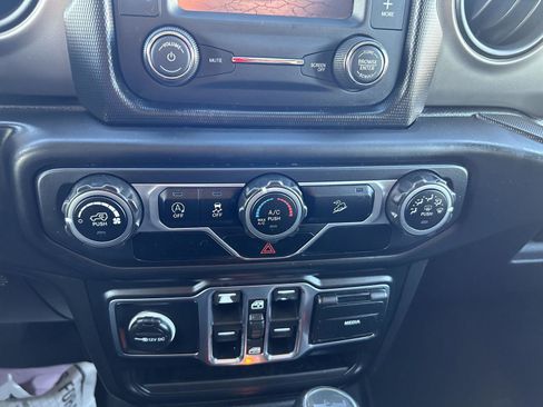 Used 2020 Jeep Wrangler Unlimited Sport S image 20